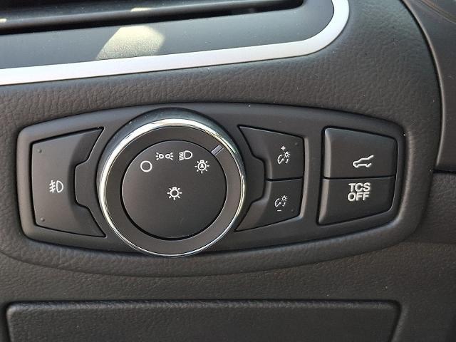 2022 Ford Edge - $24,708
