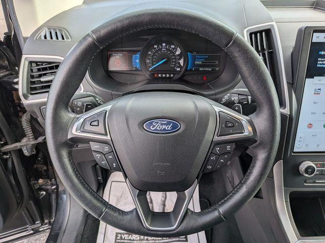 2022 Ford Edge - $24,995