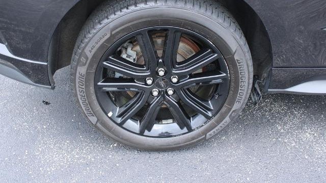 2022 Ford Edge ST-Line