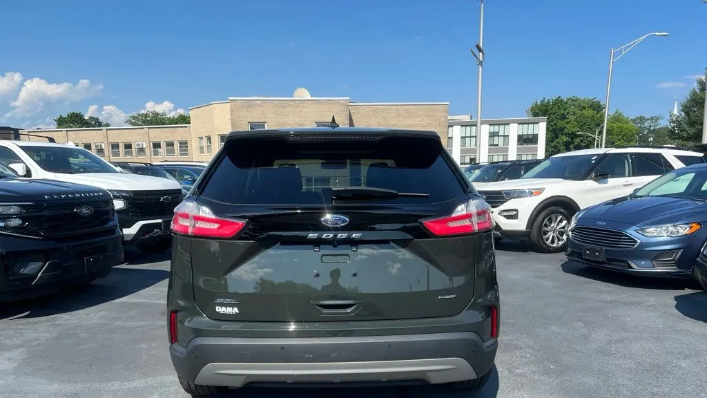 2022 Ford Edge ST-Line