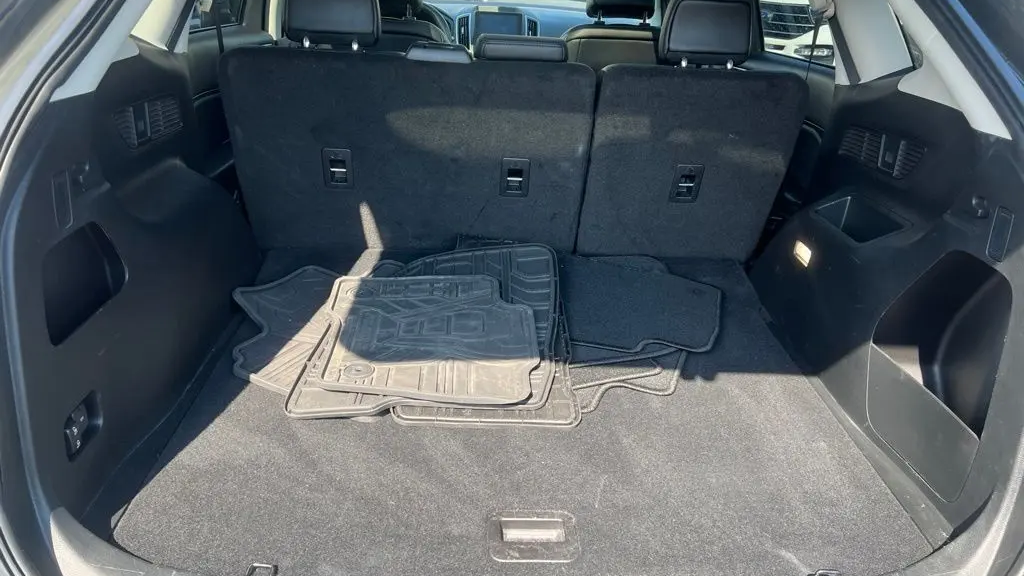 2022 Ford Edge ST-Line