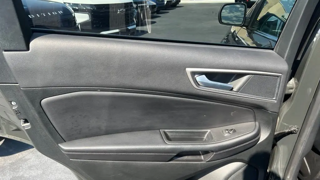 2022 Ford Edge ST-Line