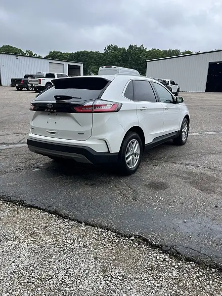 2023 Ford Edge - $28,998