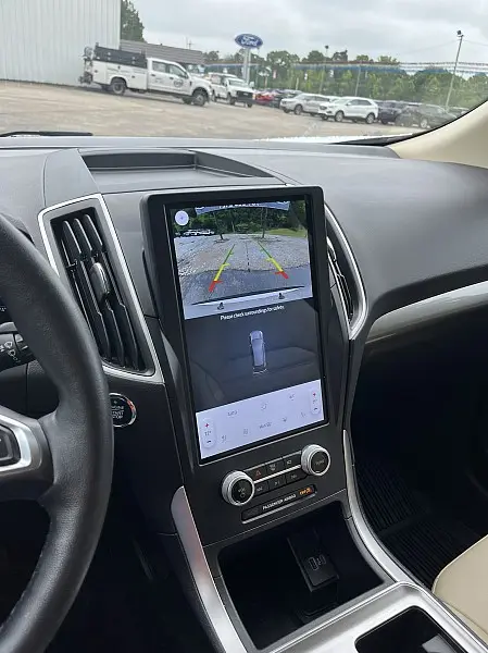 2023 Ford Edge - $28,998