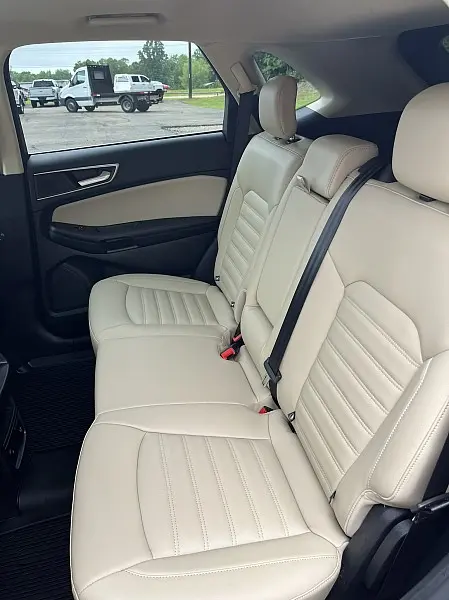 2023 Ford Edge - $28,998