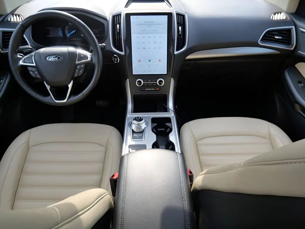 2024 Ford Edge - $25,845