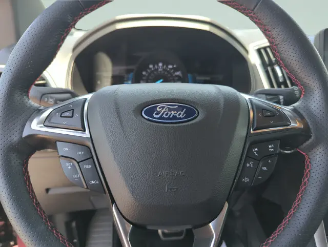 2024 Ford Edge - $29,000