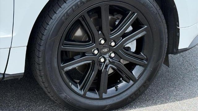 2024 Ford Edge ST-Line
