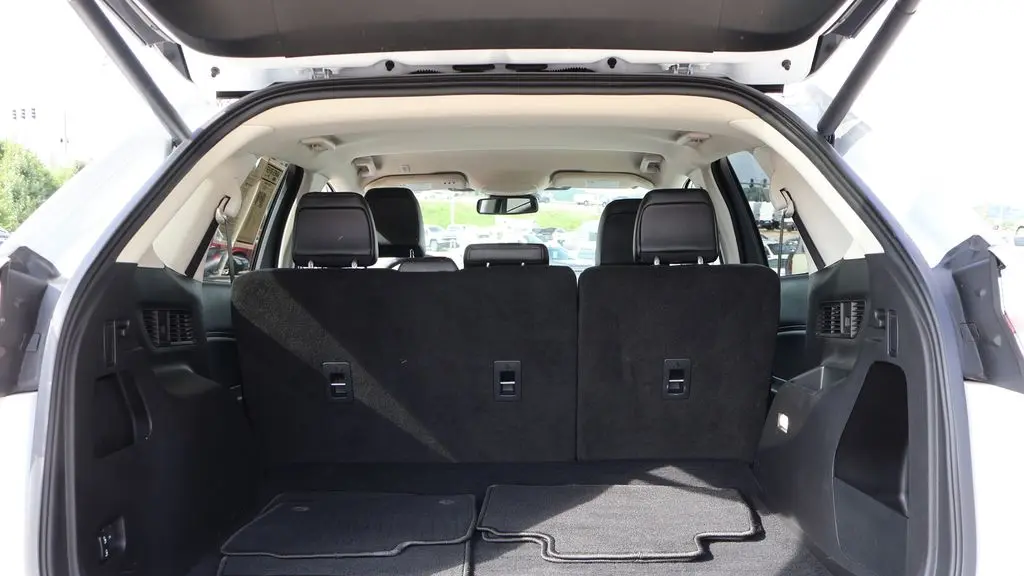 2024 Ford Edge ST-Line