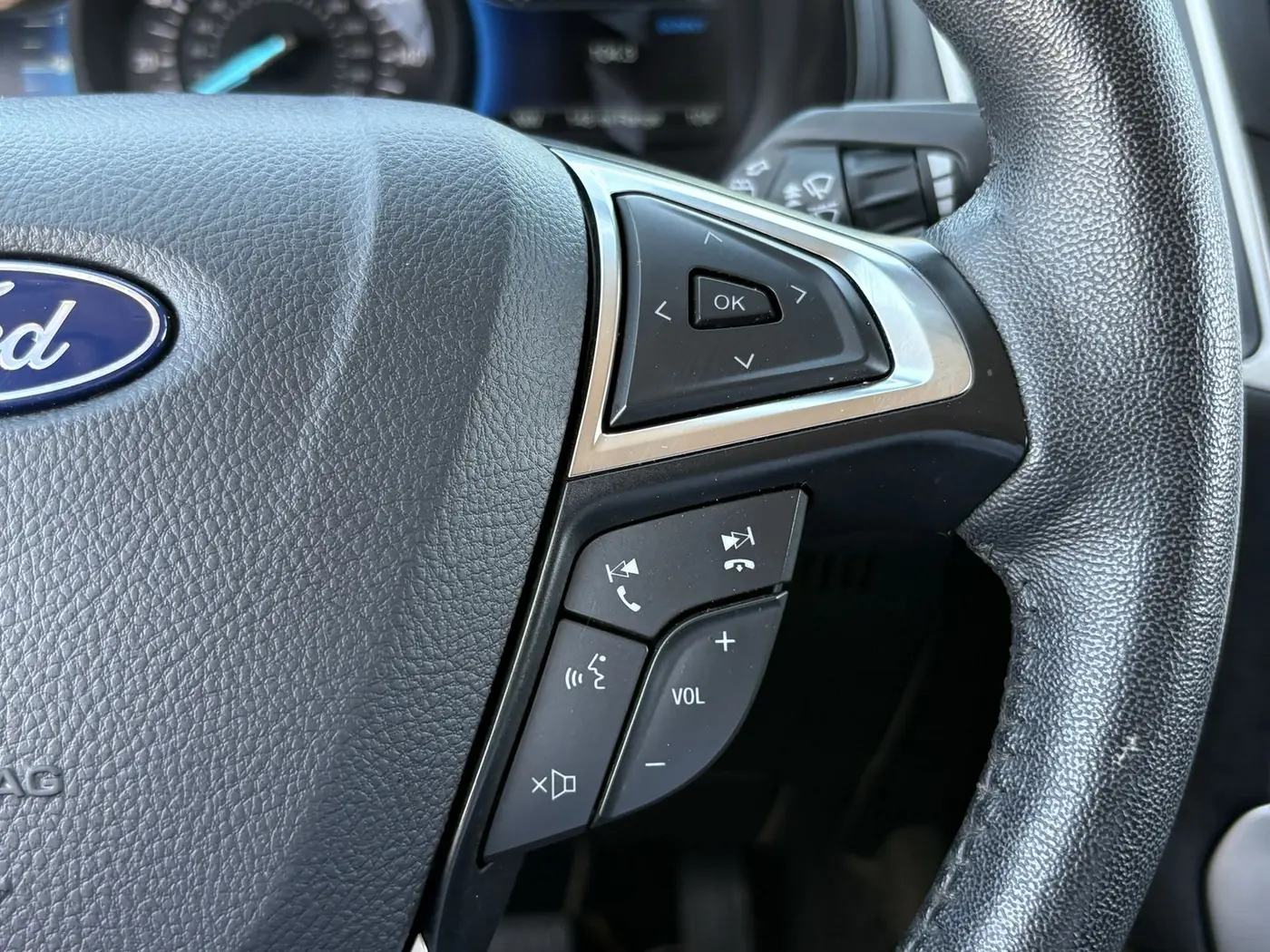 2024 Ford Edge