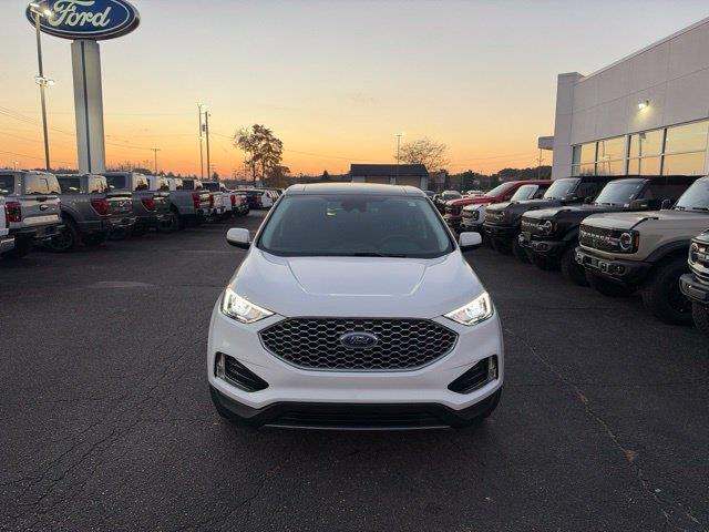2024 Ford Edge - $28,995