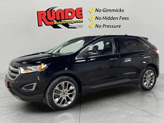2016 Ford Edge with Shadow Black Exterior