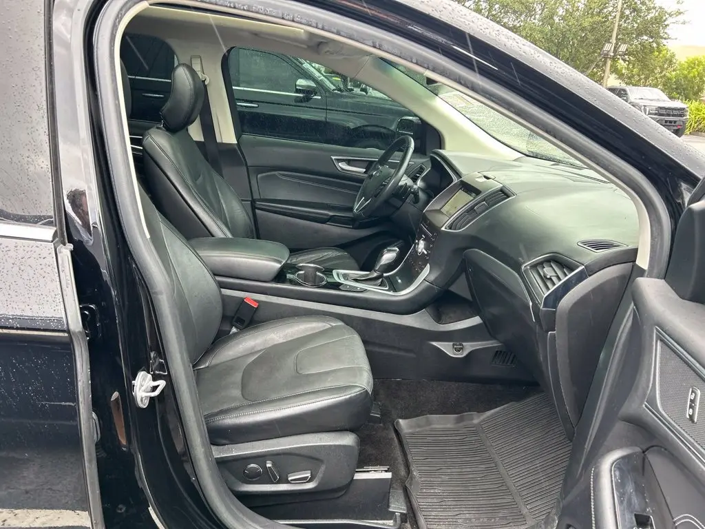 2018 Ford Edge - $11,997