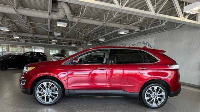 2017 Ford Edge Titanium