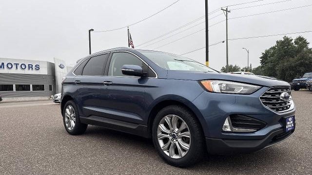 2019 Ford Edge Titanium