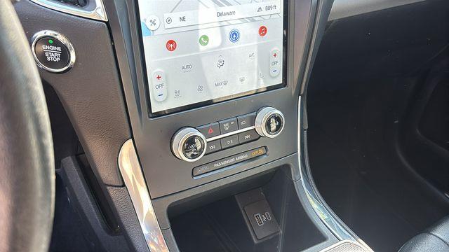 2021 Ford Edge Titanium