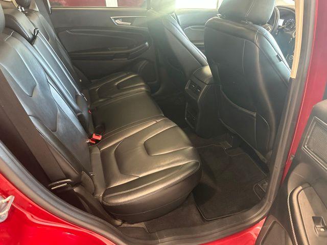2022 Ford Edge - $22,520