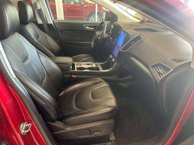 2022 Ford Edge - $22,520