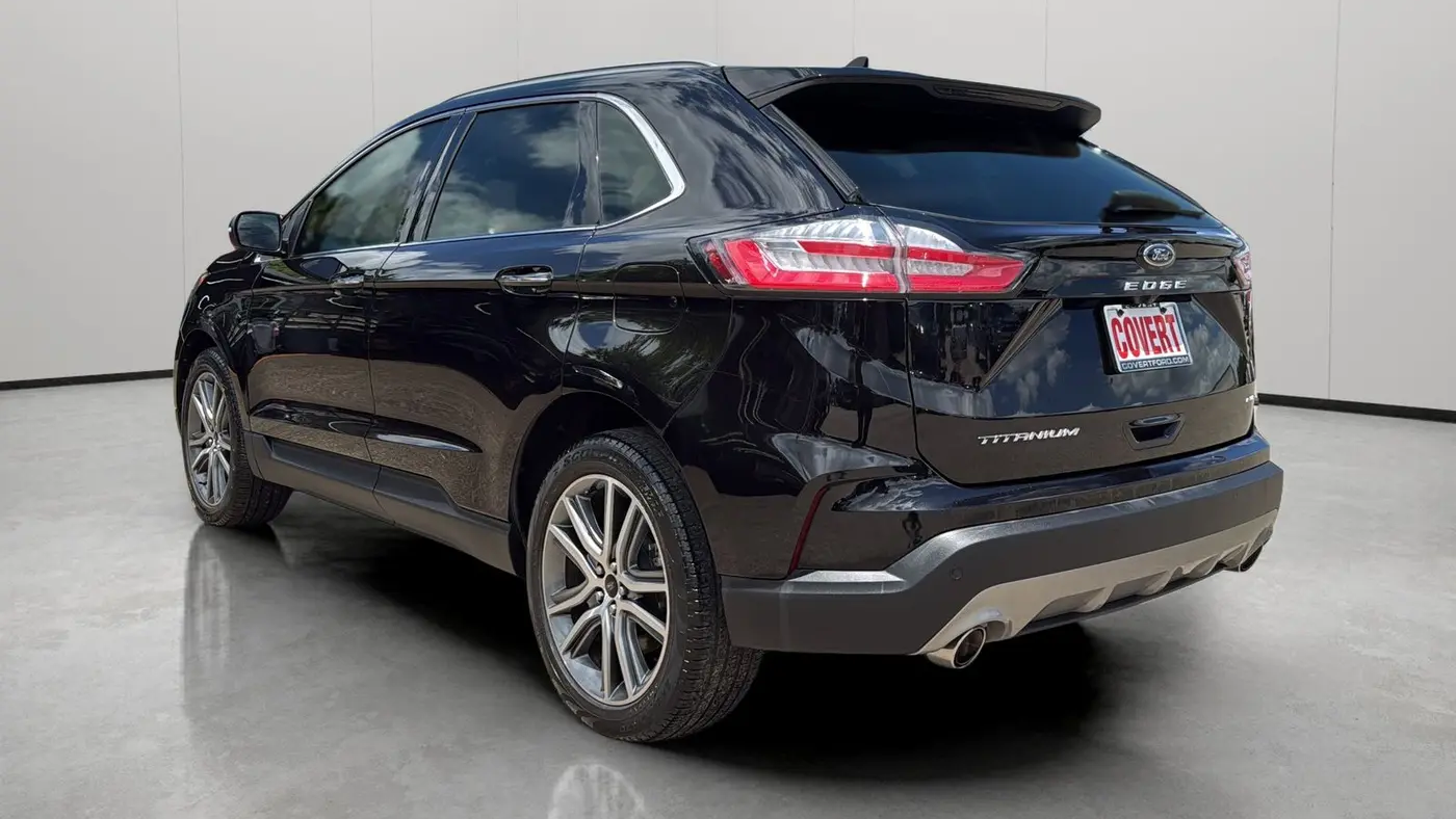 2023 Ford Edge Titanium