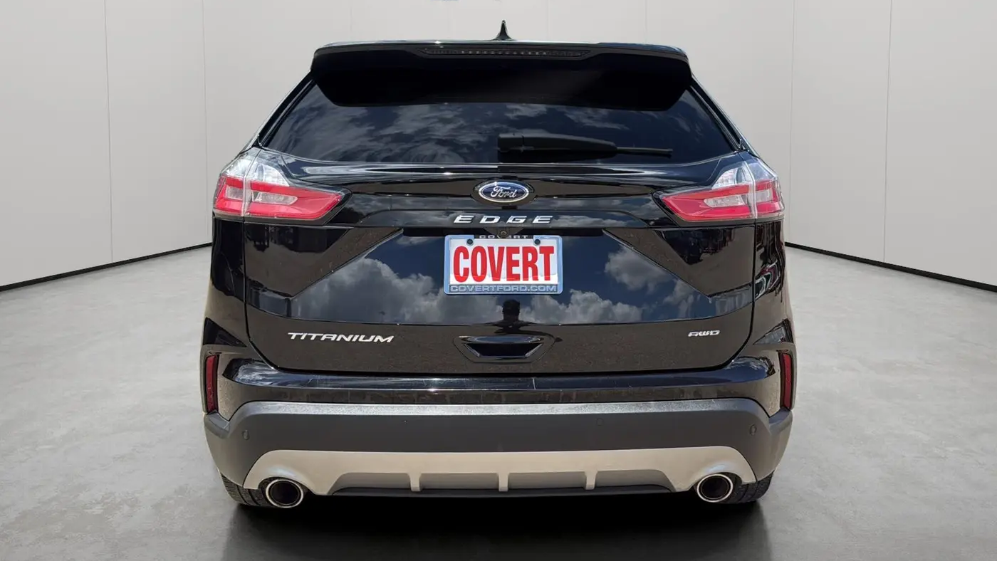 2023 Ford Edge Titanium
