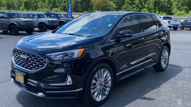 2023 Ford Edge Titanium