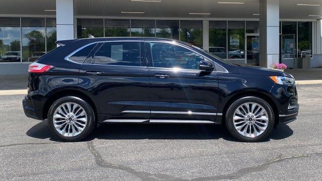 2023 Ford Edge Titanium