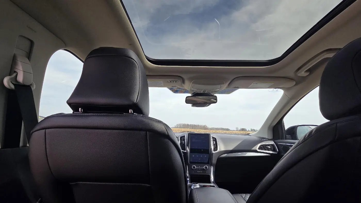 2024 Ford Edge Titanium