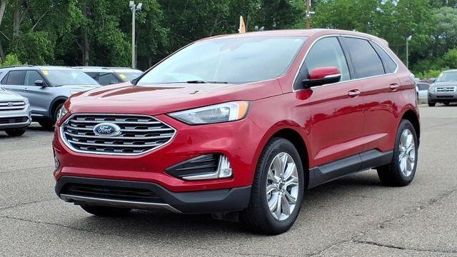 2024 Ford Edge Titanium