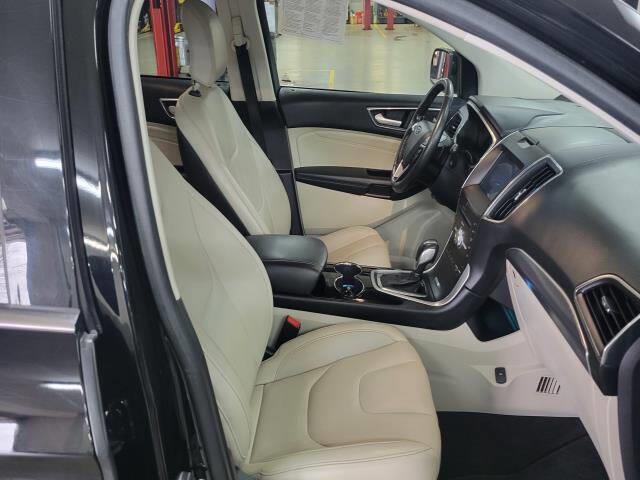2018 Ford Edge - $13,985