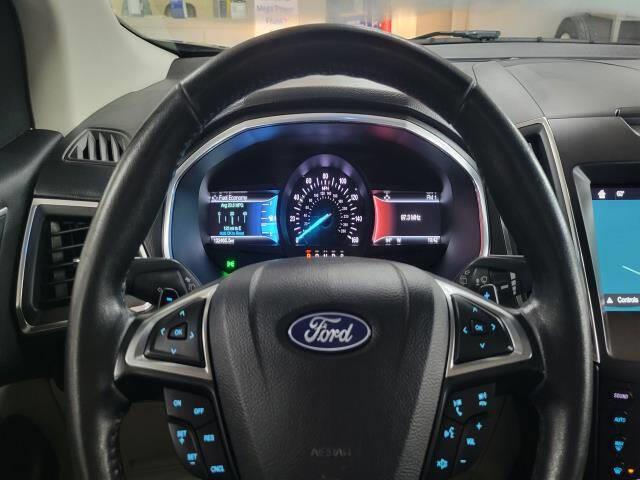2018 Ford Edge - $13,985