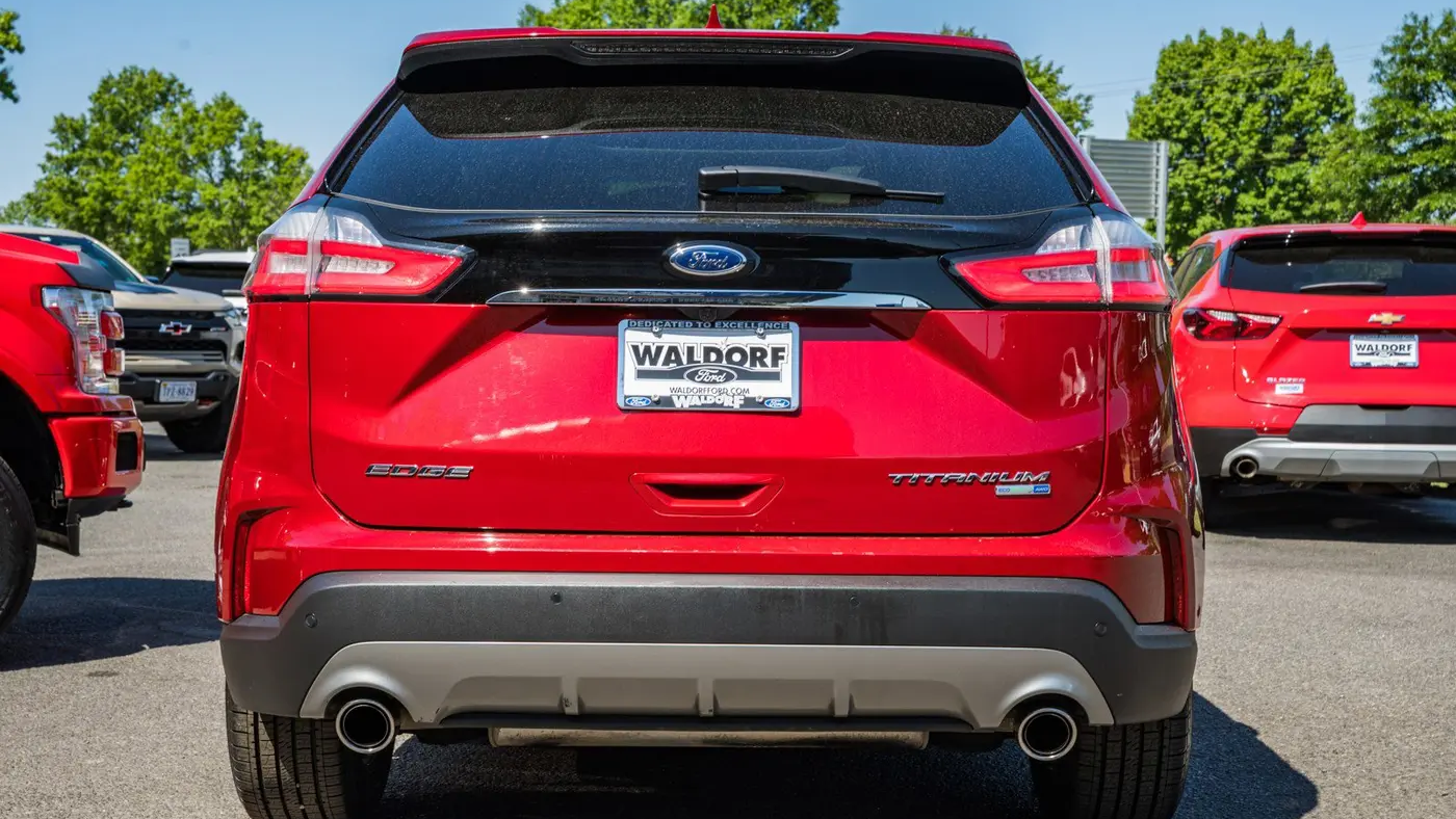 2020 Ford Edge Titanium
