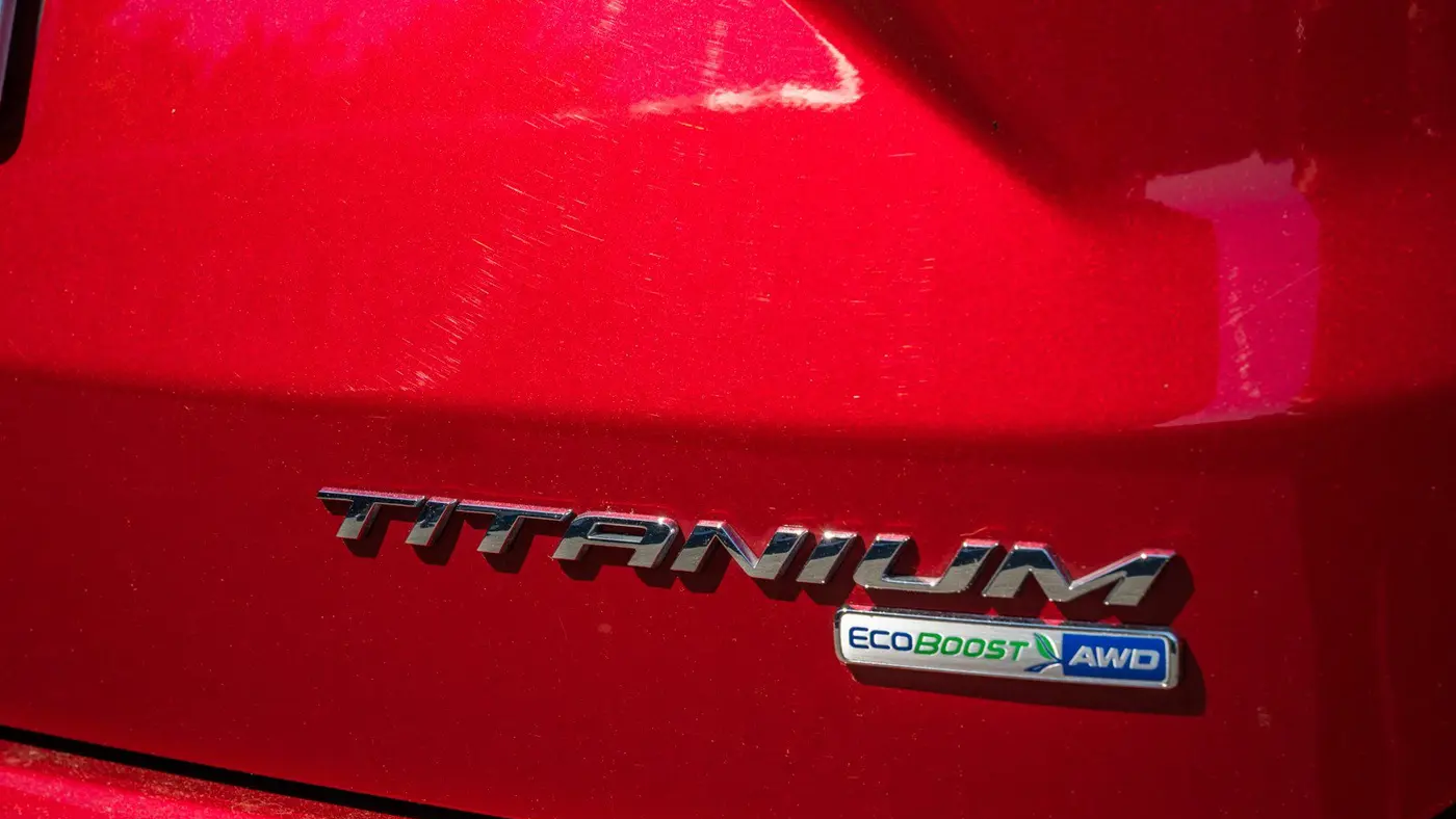 2020 Ford Edge Titanium