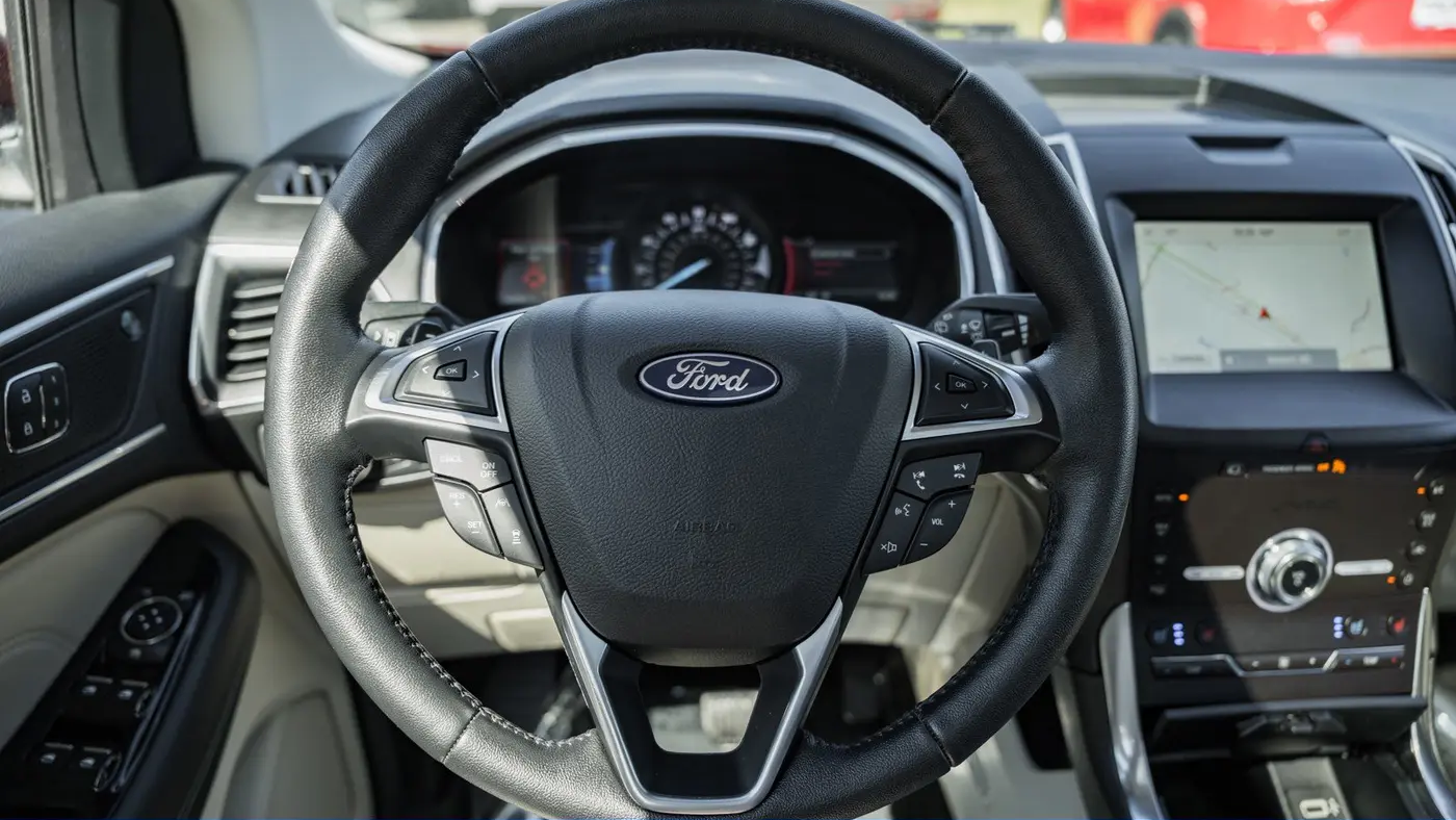 2020 Ford Edge Titanium
