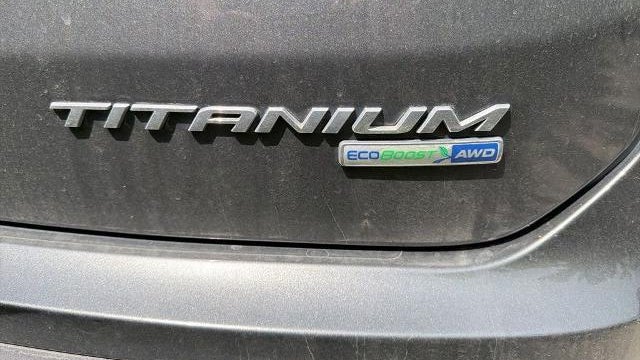 2020 Ford Edge Titanium