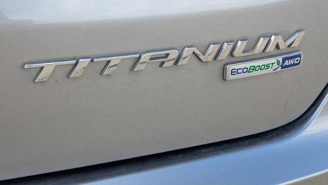2020 Ford Edge Titanium