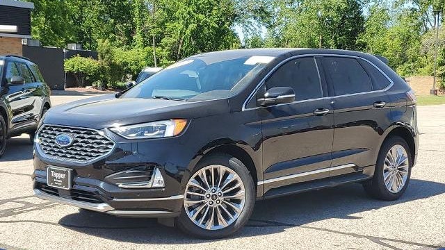 Preowned 2022 Ford Edge Titanium for Sale