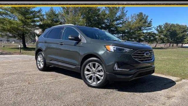 Preowned 2023 Ford Edge Titanium for Sale
