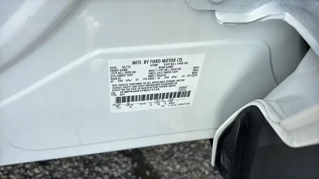 2023 Ford Edge Titanium