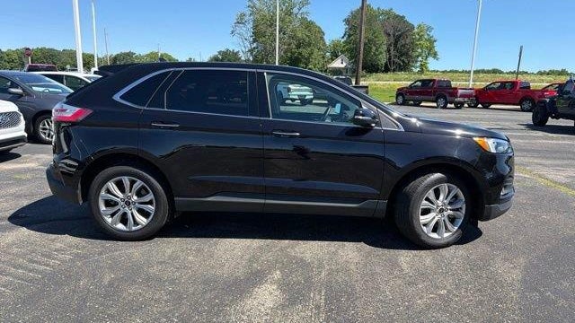 2023 Ford Edge Titanium