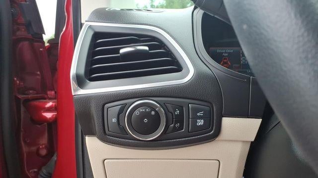 2023 Ford Edge Titanium