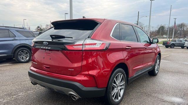 2023 Ford Edge Titanium