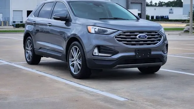 2023 Ford Edge Titanium