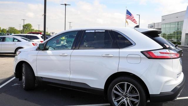 2024 Ford Edge Titanium