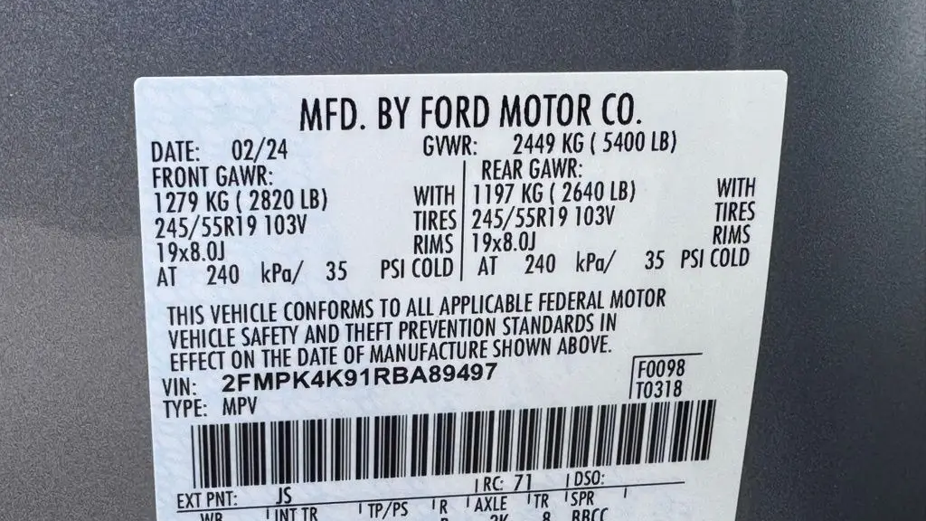 2024 Ford Edge Titanium