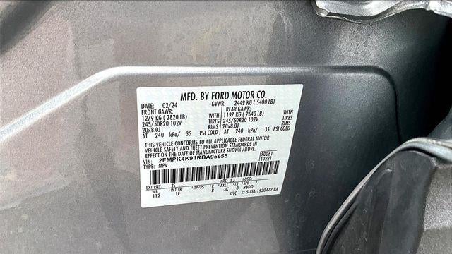 2024 Ford Edge Titanium