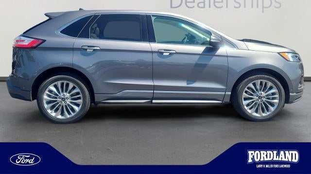 2021 Ford Edge Titanium