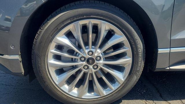 2021 Ford Edge Titanium