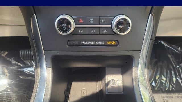 2021 Ford Edge Titanium