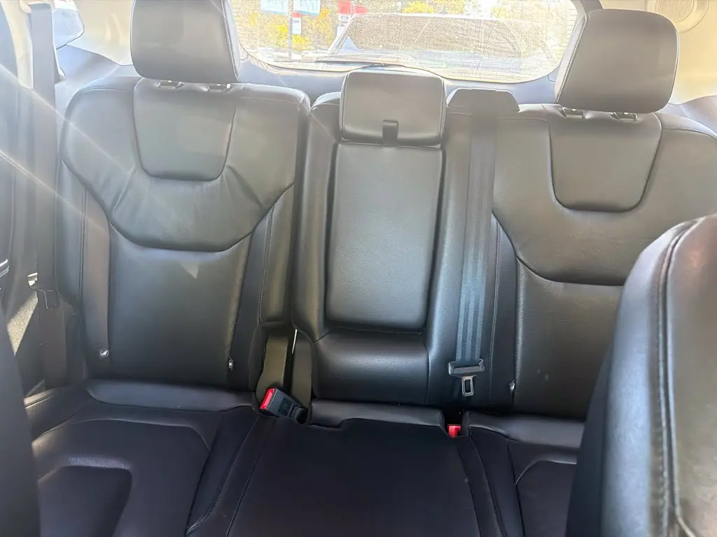 2022 Ford Edge - $23,997
