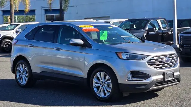 2022 Ford Edge Titanium